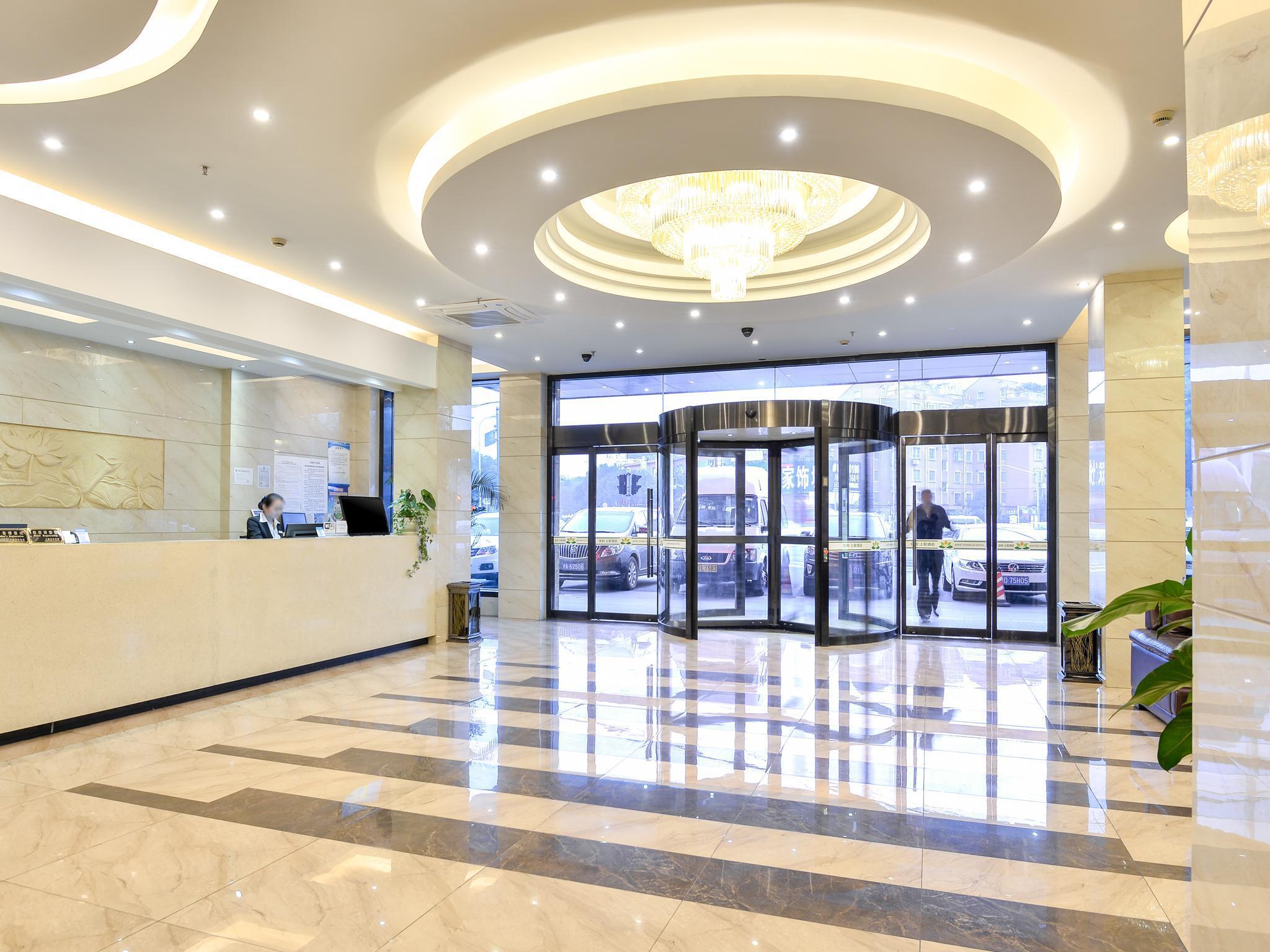 Hotel Country Inn&suites By Radisson, Pvg